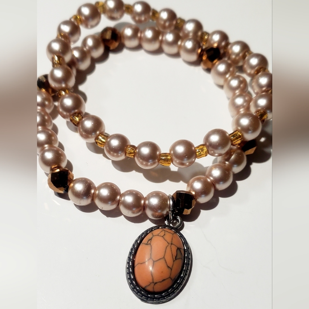 Pearl Beaded Bracelet with Peach Stone Pendant